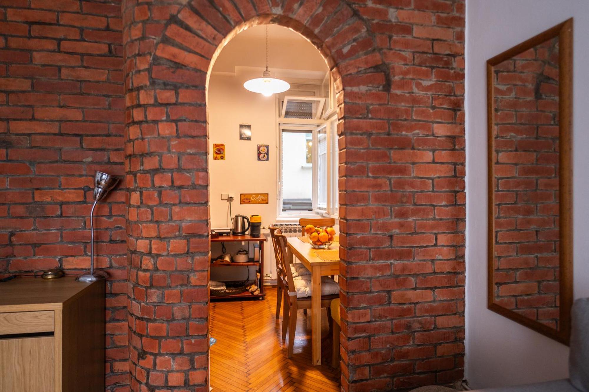 Bricks & Bikes Appartement Zagreb Buitenkant foto