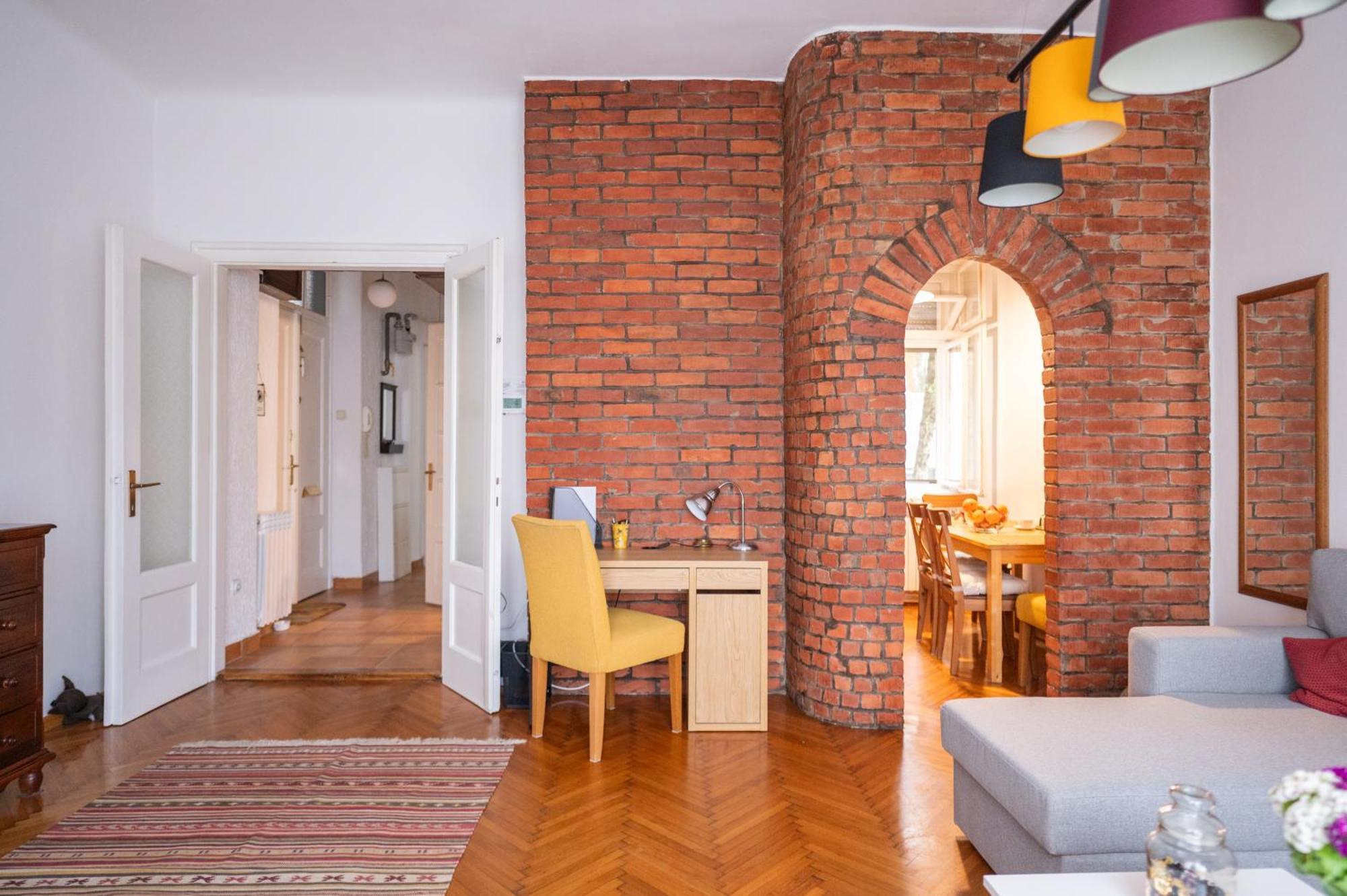 Bricks & Bikes Appartement Zagreb Buitenkant foto